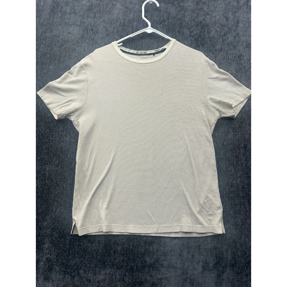 Banana Republic Luxe Touch Performance Tee Men Medium Beige 100% Cotton Crewneck
